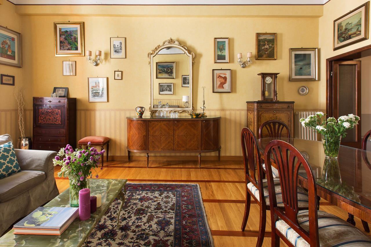 Apartment Romac Medici 3-bedroom Holiday Near Spanish Steps Rom